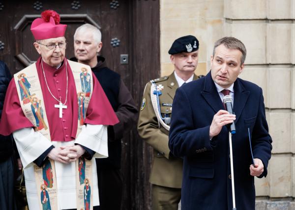 Święto 15. Pułku Ułanów Poznańskich - uroczystości propagujące tradycje oręża polskiego- kliknij aby powiększyć