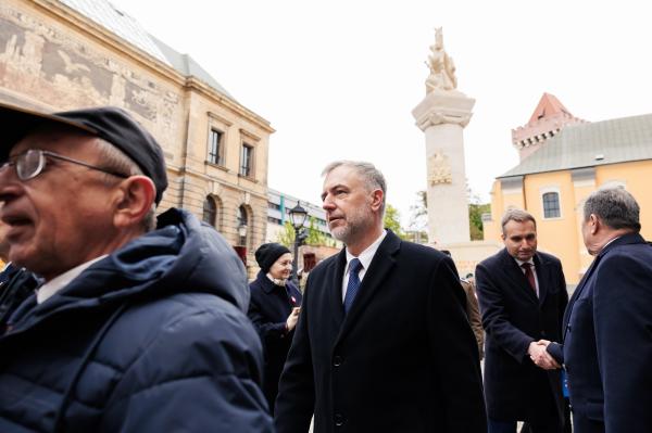 Święto 15. Pułku Ułanów Poznańskich - uroczystości propagujące tradycje oręża polskiego- kliknij aby powiększyć