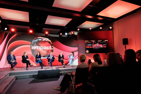 Impact’24 - to największe wydarzenie technologiczno-gospodarcze w naszej części Europy- kliknij aby powiększyć