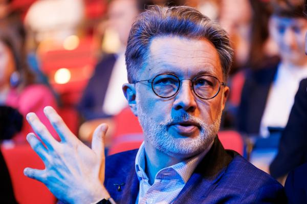 Literacka Nagroda Wielkopolskich Czytelników jest wspólną inicjatywą Samorządu Województwa Wielkopolskiego i Wojewódzkiej Biblioteki Publicznej i Centrum Animacji Kultury w Poznaniu.- kliknij aby powiększyć