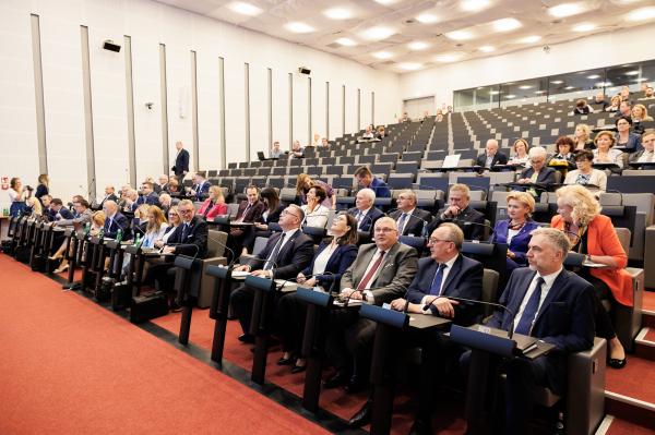 Znamy władze Samorządu Województwa Wielkopolskiego w nowej, VII kadencji - kliknij aby powiększyć