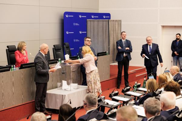 Znamy władze Samorządu Województwa Wielkopolskiego w nowej, VII kadencji - kliknij aby powiększyć