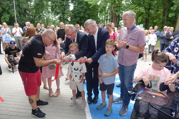 Ponad tysiąc młodych Wielkopolan skorzysta z rehabilitacji na światowym poziomie- kliknij aby powiększyć