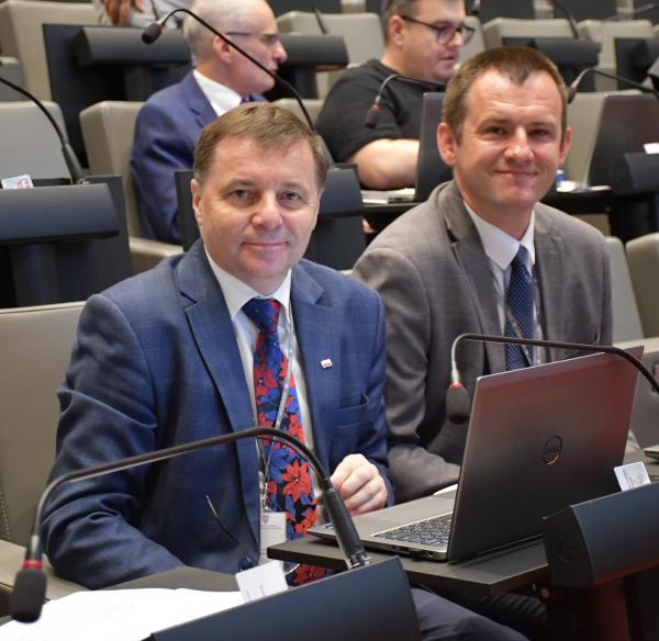IV sejmikowa sesja odbyła się w poniedziałek 15 lipca - kliknij aby powiększyć