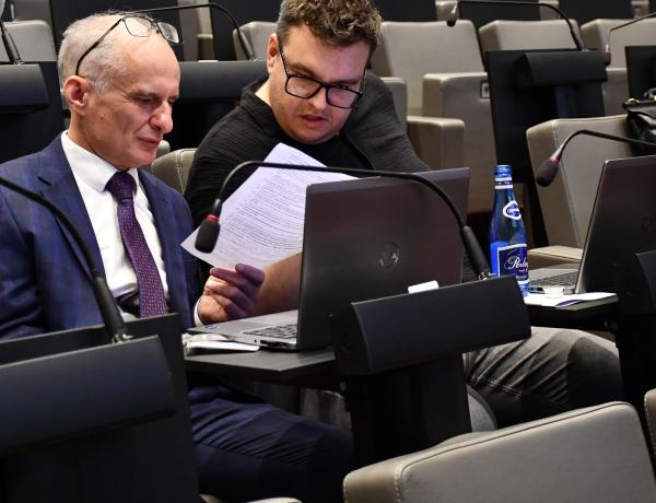 IV sejmikowa sesja odbyła się w poniedziałek 15 lipca - kliknij aby powiększyć