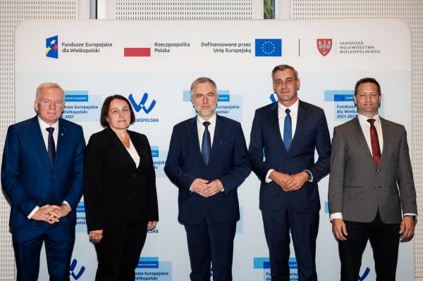  Konferencja prasowa: Fundusze Europejskie dla Wielkopolski na rozwój gospodarki wodno-ściekowej- kliknij aby powiększyć