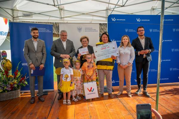 Wielkopolski Dzień Pszczół, odbył się w niedzielę 11 sierpnia na terenie Rezerwatu Archeologicznego Zawodzie w Kaliszu. - kliknij aby powiększyć