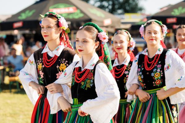 Dożynki powiatowe w Lądku odbyły się w sobotę 24 sierpnia- kliknij aby powiększyć