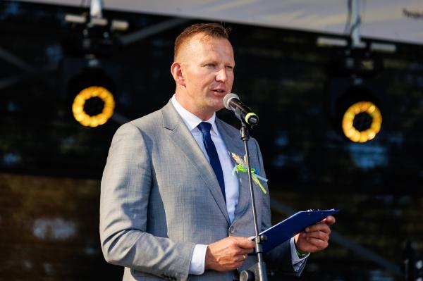 Dożynki powiatowe w Lądku odbyły się w sobotę 24 sierpnia- kliknij aby powiększyć