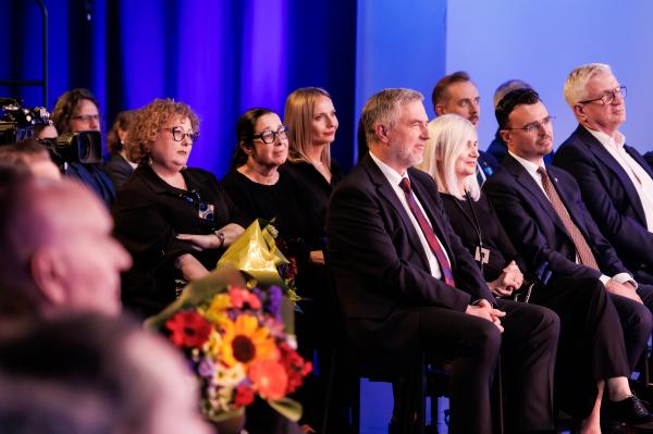 Gala Wielkopolskiego Dnia Bibliotekarza i Bibliotek oraz Literackiej Nagrody Wielkopolskich Czytelników 2025- kliknij aby powiększyć
