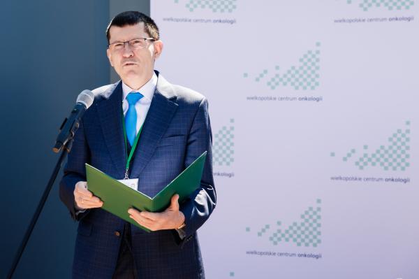 DOOR, czyli Dostępność, Opieka nad Pacjentem, Onkologia, Regiony to inicjatywa, która ma na celu poprawę dostępności i jakości leczenia nowotworów oraz nakierowanie działań na potrzeby pacjentów. - kliknij aby powiększyć