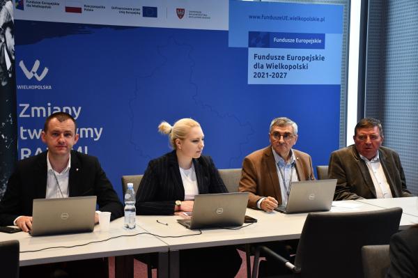 Komisje Sejmiku odbywały się w dniach od 12 do 16 maja - kliknij aby powiększyć
