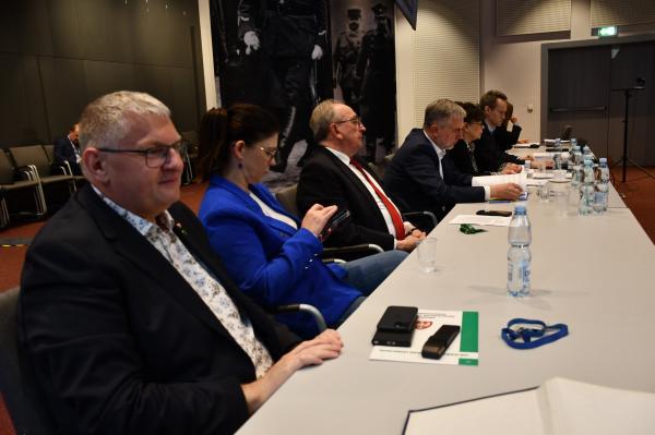 Komisje Sejmiku odbywały się w dniach od 12 do 16 maja - kliknij aby powiększyć
