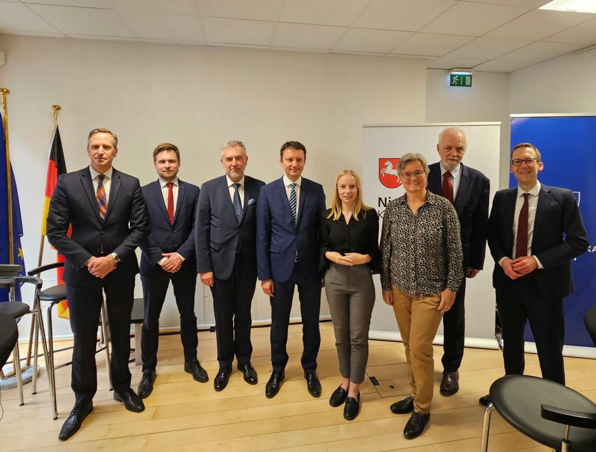 Marszałek Woźniak otwiera ważną debatę na temat przyszłości unijnego budżetu  - zobacz więcej