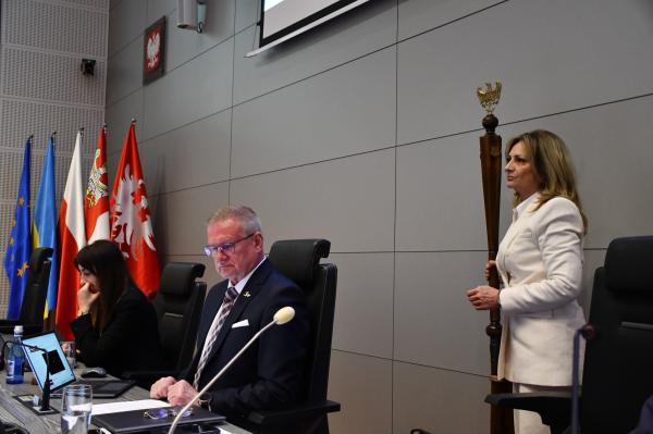 Zarząd województwa otrzymał absolutorium za 2024 rok podczas sesji Sejmiku 26 maja - kliknij aby powiększyć