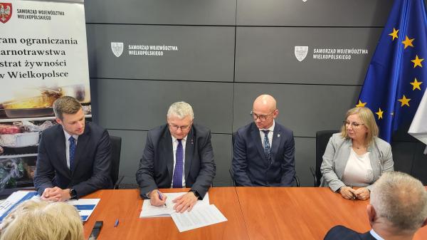Osiem nowych Jadłodzielni w Wielkopolsce- kliknij aby powiększyć