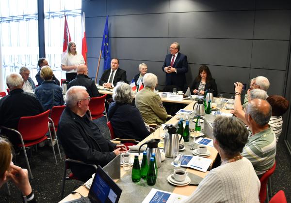 Przedstawiciele bretońskich gmin z wizytą w Urzędzie Marszałkowskim- kliknij aby powiększyć