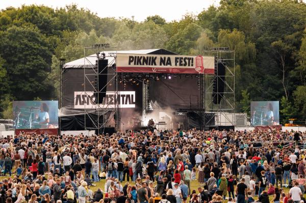 W sobotę 14 czerwca 2025 roku  w Koninie odbędzie się Piknik na FEST!- kliknij aby powiększyć