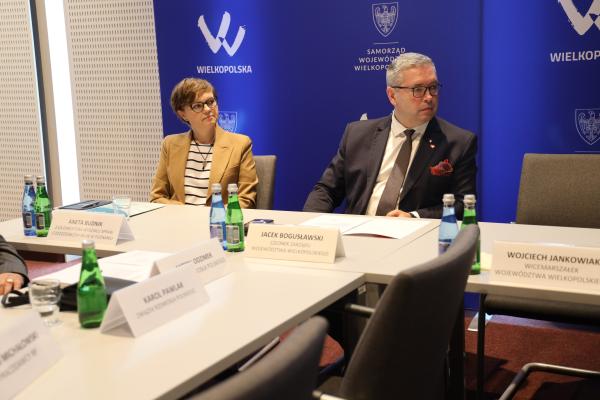 Posiedzenie plenarne Wojewódzkiej Rady Dialogu w Poznaniu- kliknij aby powiększyć