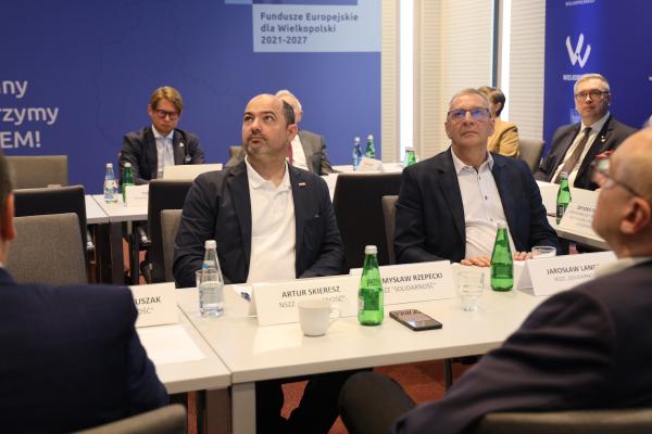 Posiedzenie plenarne Wojewódzkiej Rady Dialogu w Poznaniu- kliknij aby powiększyć
