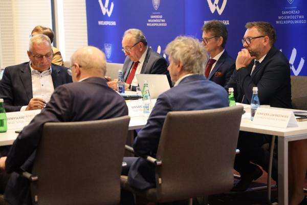 Posiedzenie plenarne Wojewódzkiej Rady Dialogu w Poznaniu- kliknij aby powiększyć