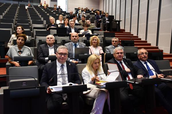 Za nami IV sesja Sejmiku Województwa Wielkopolskiego - kliknij aby powiększyć