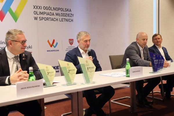 Od lewej: Jacek Bogusławski, Marek Woźniak, Maciej Piekarczyk, Paweł Szczepaniak- kliknij aby powiększyć