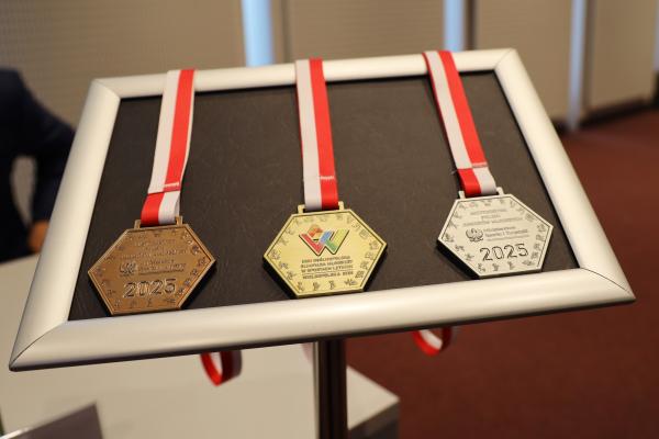 Medale Ogólnopolskiej Olimpiady Młodzieży w Sportach Letnich Wielkopolska 2025 - kliknij aby powiększyć