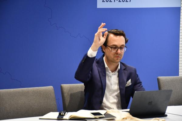Lipcowe posiedzenia komisji - kliknij aby powiększyć