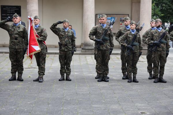 Marek Woźniak, Marszałek Województwa Wielkopolskiego wziął udział w obchodach Narodowego Dnia Pamięci o Polakach - Ofiarach Ludobójstwa dokonanego przez OUN i UPA na ziemiach wschodnich II Rzeczypospolitej Polskiej.- kliknij aby powiększyć