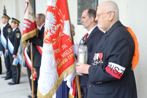 Marek Woźniak, Marszałek Województwa Wielkopolskiego wziął udział w obchodach Narodowego Dnia Pamięci o Polakach - Ofiarach Ludobójstwa dokonanego przez OUN i UPA na ziemiach wschodnich II Rzeczypospolitej Polskiej.- kliknij aby powiększyć