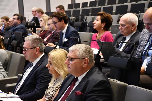 XV posiedzenie Sejmiku i wybór nowego skarbnika Województwa Wielkopolskiego - kliknij aby powiększyć
