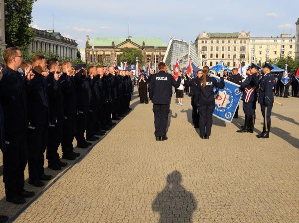 Wojewódzkie obchody święta wielkopolskiej Policji- kliknij aby powiększyć