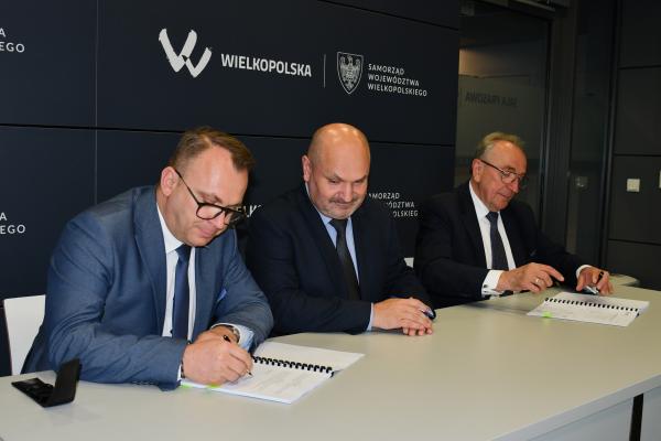 Wielkopolskie pojazdy szynowe przejdą wymaganą naprawę za ponad 22 mln zł- kliknij aby powiększyć