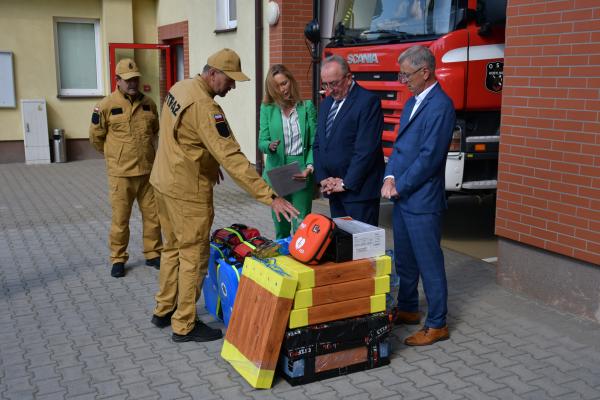 Nowy sprzęt dla strażaków z wielkopolskich jednostek OSP- kliknij aby powiększyć