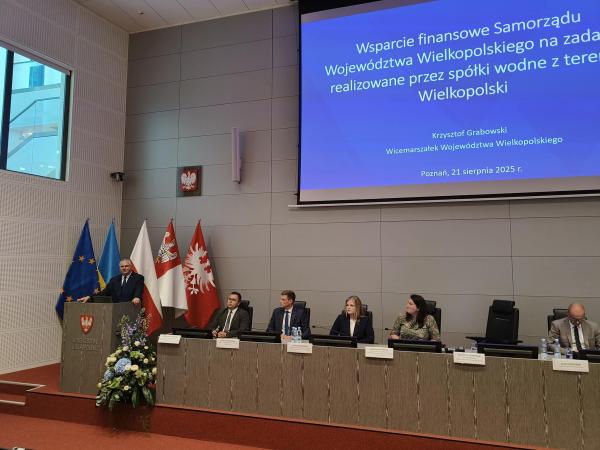 Samorząd Województwa Wielkopolskiego zorganizował Wielkopolskie Forum Spółek Wodnych.- kliknij aby powiększyć