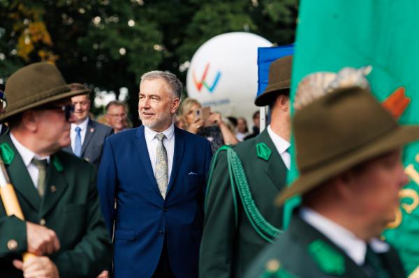 W sobotę 30 sierpnia w Grzybnie w gminie Brodnica odbyło się Święto Plonów powiatu śremskiego- kliknij aby powiększyć