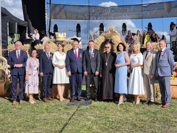 Dziękowali rolnikom za zebrane plony w powiecie kępińskim- kliknij aby powiększyć