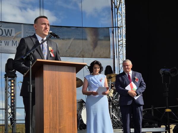 Dziękowali rolnikom za zebrane plony w powiecie kępińskim- kliknij aby powiększyć