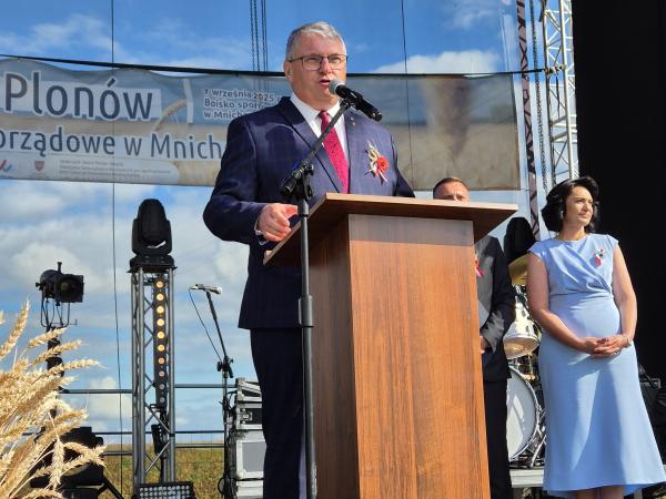 Dziękowali rolnikom za zebrane plony w powiecie kępińskim- kliknij aby powiększyć
