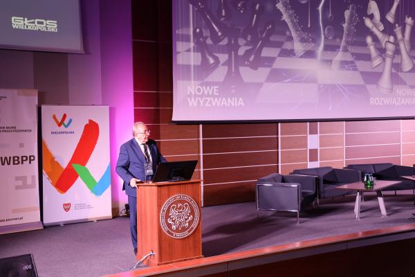 Konferencja Odpowiedzialni za przestrzeń. Nowe wyzwania – Nowe rozwiązania- kliknij aby powiększyć
