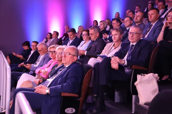 Konferencja Odpowiedzialni za przestrzeń. Nowe wyzwania – Nowe rozwiązania- kliknij aby powiększyć