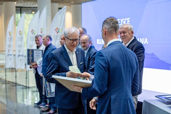 Ceremonia zamknięcia XXXI Ogólnopolskiej Olimpiady Młodzieży w Sportach Letnich Wielkopolska 2025.

Fot. Piotr Rychter- kliknij aby powiększyć