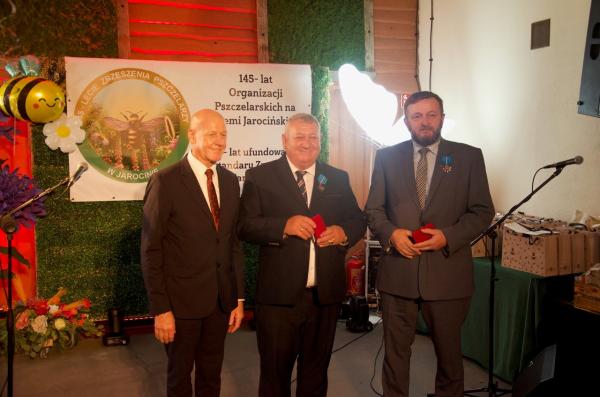 Jubileusz 145-lecia działalności pszczelarstwa na ziemi jarocińskiej - kliknij aby powiększyć