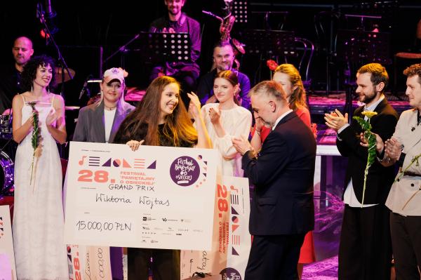 Gala finałowa 28. edycji Festiwalu Pamiętajmy o Osieckiej- kliknij aby powiększyć