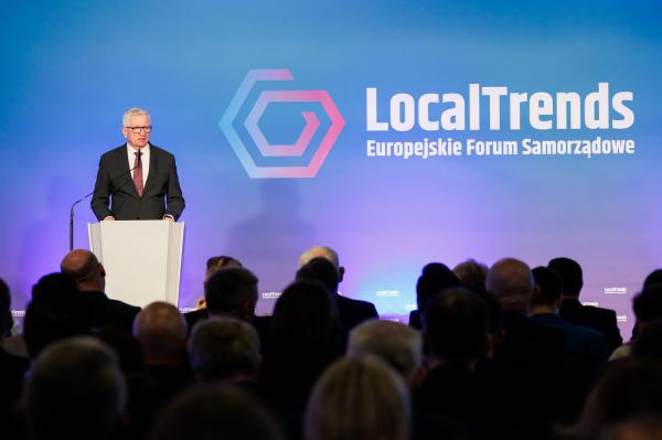 Local Trends - Europejskie Forum Samorządowe- kliknij aby powiększyć