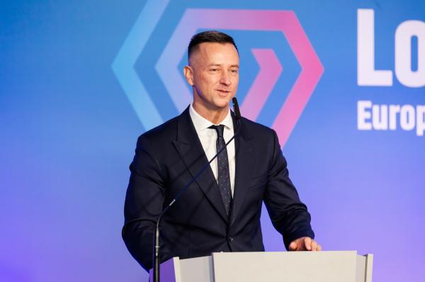 Local Trends - Europejskie Forum Samorządowe- kliknij aby powiększyć