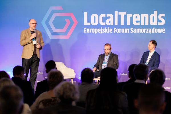 Local Trends - Europejskie Forum Samorządowe- kliknij aby powiększyć