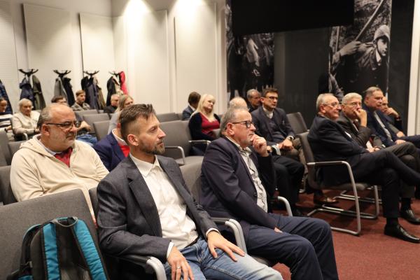 Debata w siedzibie Urzędu Marszałkowskiego w ramach XXIII Ekumenicznego Święta Biblii- kliknij aby powiększyć