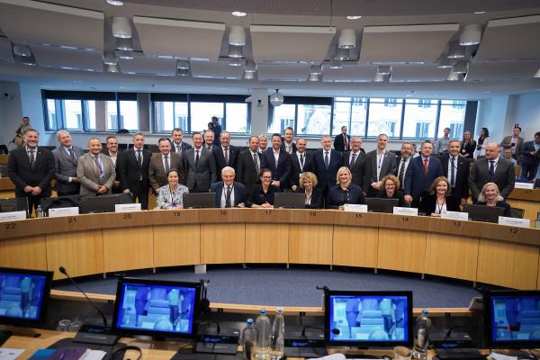 Delegacje krajowe Polski i Czech do Europejskiego Komitetu Regionów, autor Prague House- kliknij aby powiększyć